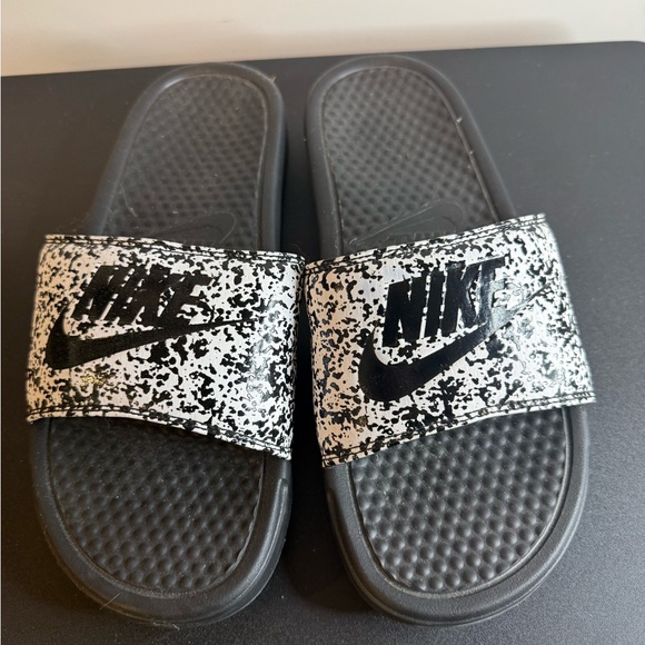 Nike Other - Nike Monochrome Slide Sandals